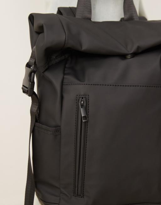 ASOS DESIGN – Gummierter Rucksack in Schwarz mit Rolltop-Verschluss, 4 von 4