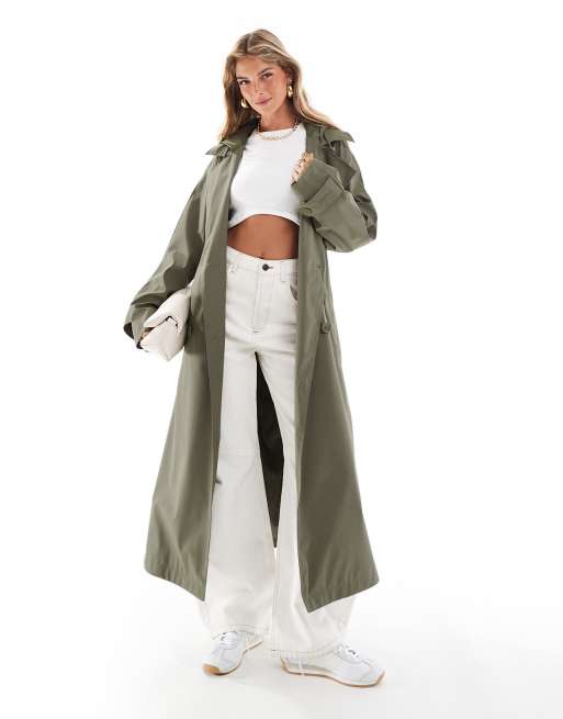 ASOS DESIGN – Gumowany prochowiec przeciwdeszczowy z kapturem i paskiem w kolorze khaki