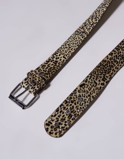 ASOS DESIGN – Gürtel aus Kunstleder in Beige mit Leopardenmuster und Strassnieten, 2 von 3