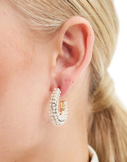 ASOS DESIGN - Gyldne hoop-øreringe på 20 mm med imiterende mikroperler