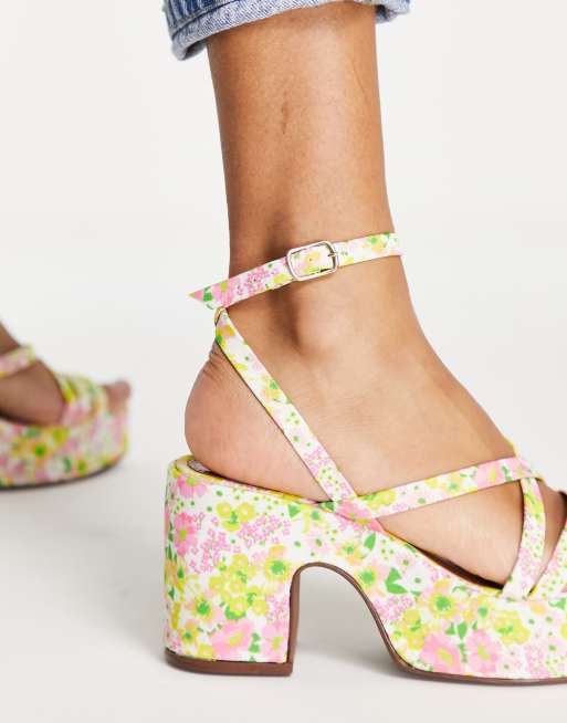 Floral print 2024 platform heels