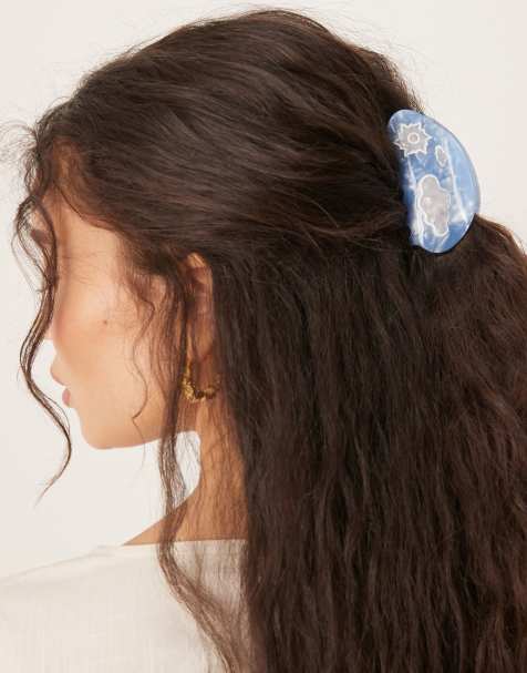 ASOS DESIGN hair claw with cloud details in blue - view 1