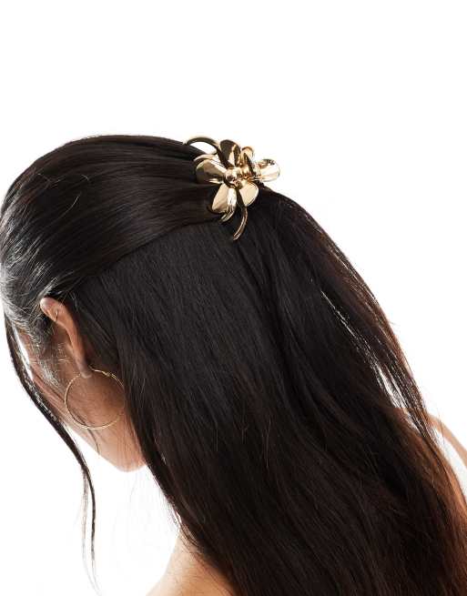ASOS DESIGN hair claw with floral detail in gold tone, 3 of 4