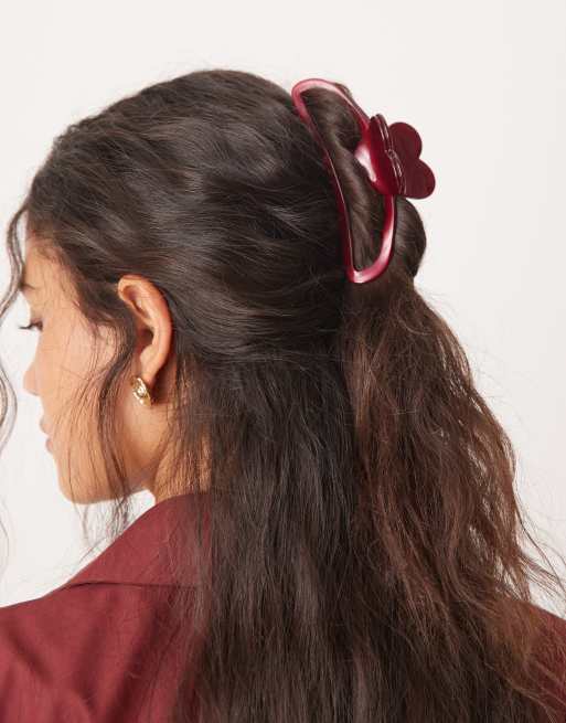 ASOS DESIGN hair claw with heart detail in burgundy, 2 of 3