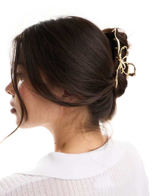 ASOS DESIGN hair claw with molten bow detail in gold tone, 4 of 4