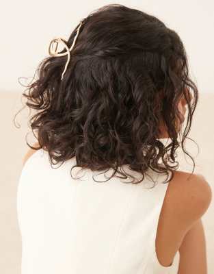 ASOS DESIGN hair claw with snake design in gold tone - view 1