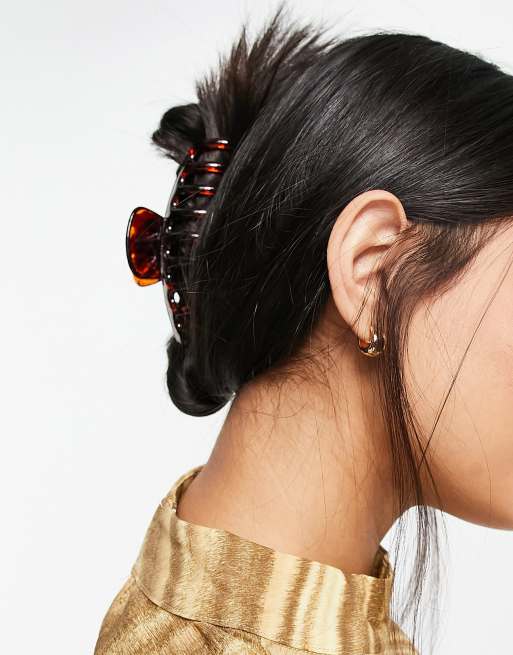 ASOS DESIGN hair clip claw in black