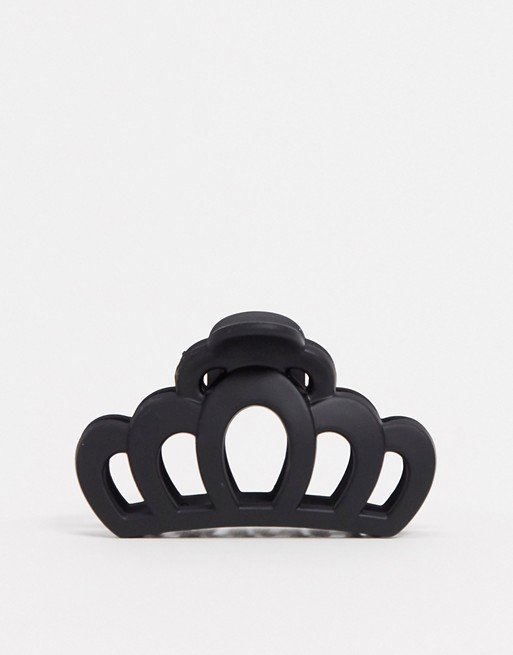 ASOS DESIGN hair clip in cut out design in black