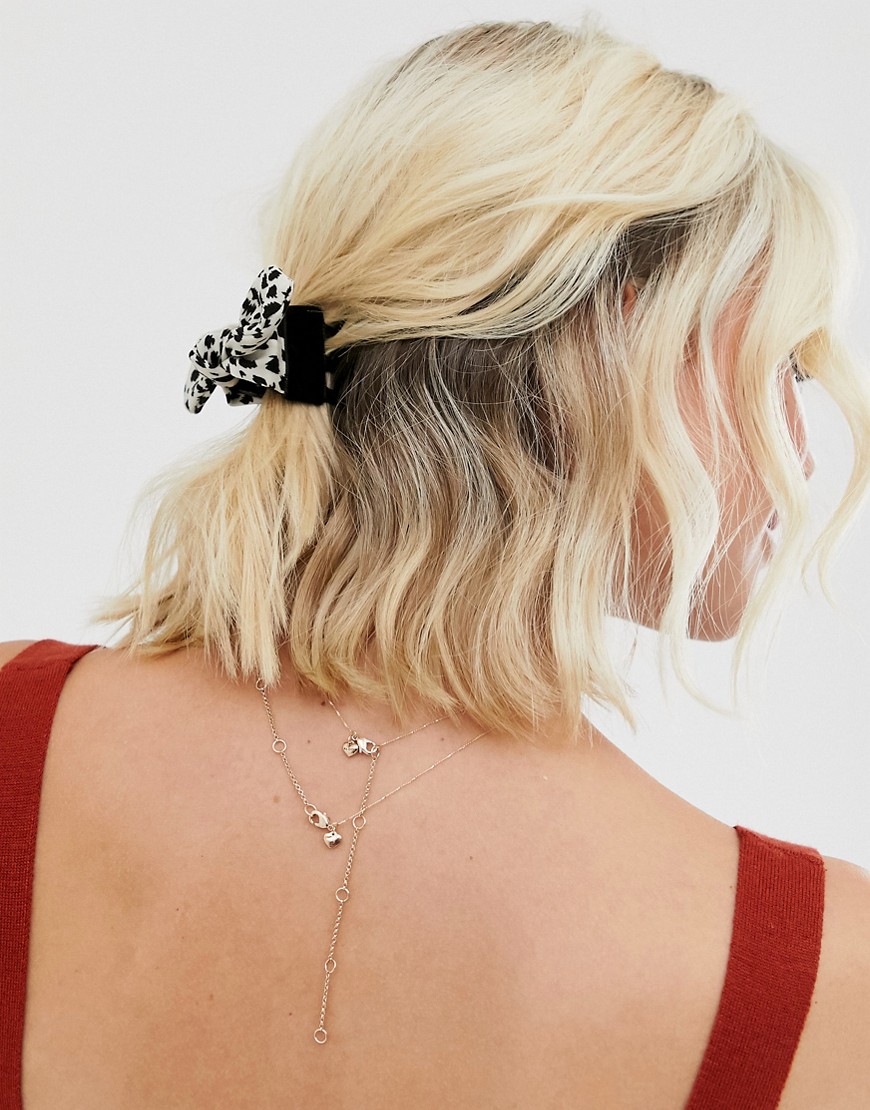 ASOS DESIGN hair clip with animal spot print bow-Black