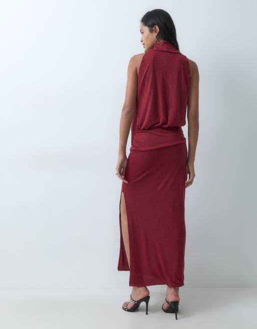 ASOS DESIGN halbtransparentes Strick-Maxikleid mit hohem Ausschnitt und ohne Ärmel in Beerenrot, 5 von 5