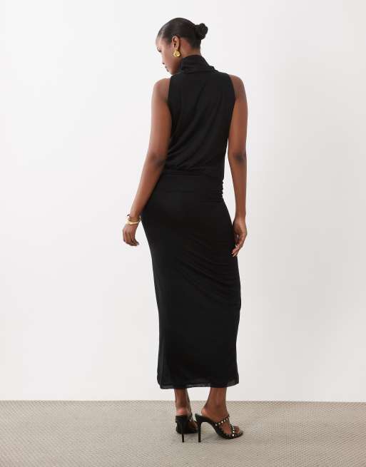 ASOS DESIGN halbtransparentes Strick-Maxikleid mit hohem Ausschnitt und ohne Ärmel in Schwarz, 3 von 4