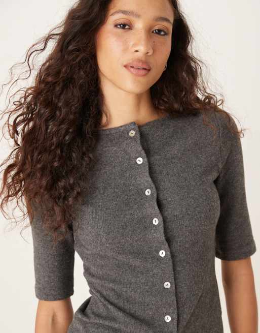 ASOS DESIGN half sleeve button through supersoft cardigan in grey marl, 2 of 4