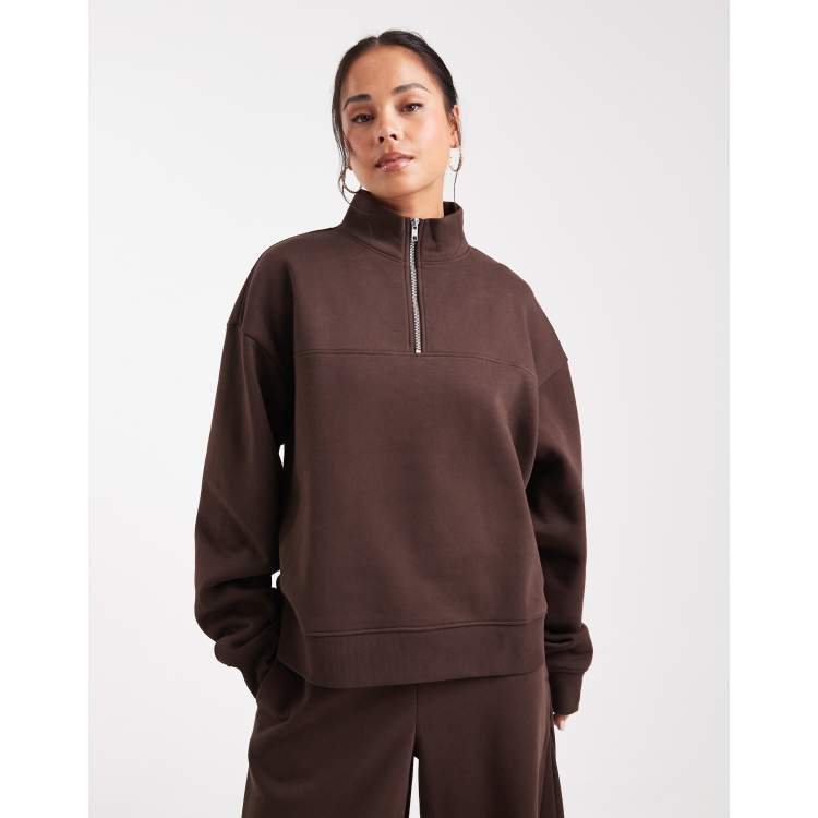 208558910-1-chocolate?$n_750w$