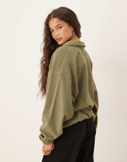 ASOS DESIGN half zip polar fleece in khaki