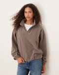 [ASOS DESIGN] ASOS DESIGN half zip polar fleece in taupe-Brown XS Taupe