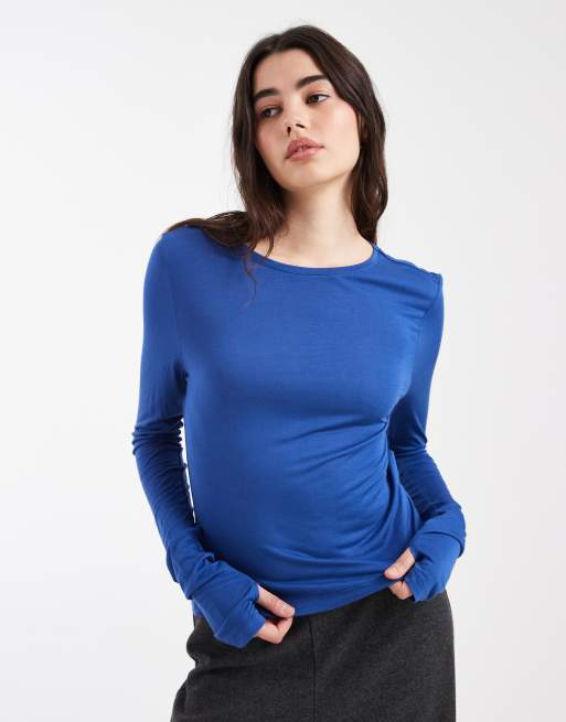 ASOS DESIGN - Halfdoorschijnende top met lange mouwen in blauw