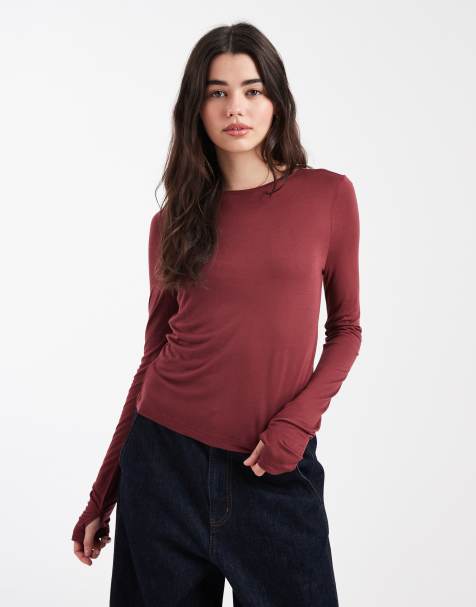 ASOS DESIGN - Halfdoorschijnende top met lange pasvorm in bessenrood - view 1