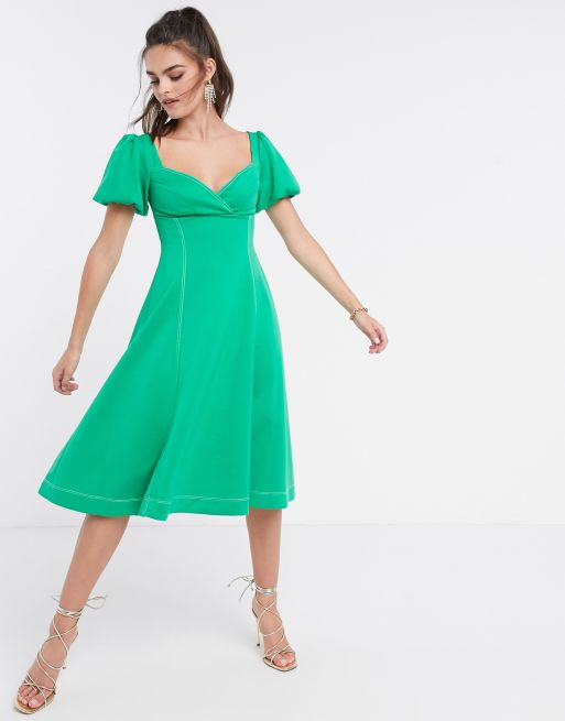 ASOS DESIGN - Halflange avondjurk met pofmouwen en contrasterende stiksels in groen