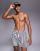 Thumbnail 1 van 4