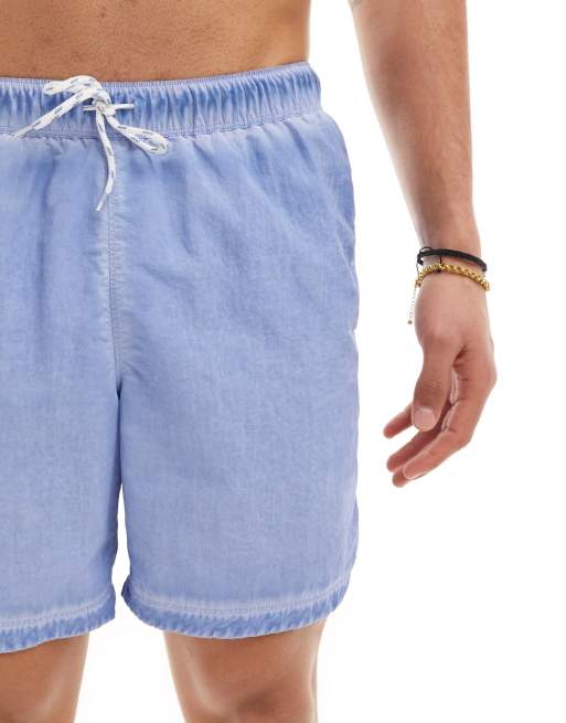 ASOS DESIGN - Halflange zwemshort in blauw met oliewassing, 3 van 4