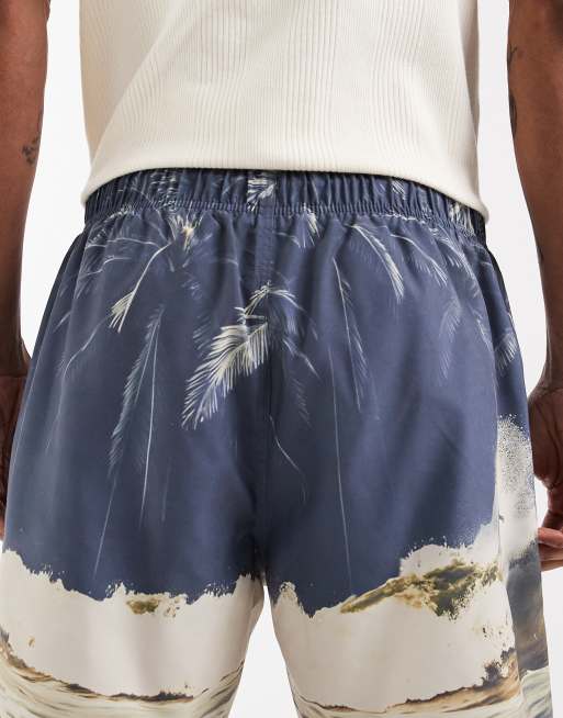 ASOS DESIGN - Halflange zwemshort met blauwe strandfotoprint, 5 van 5
