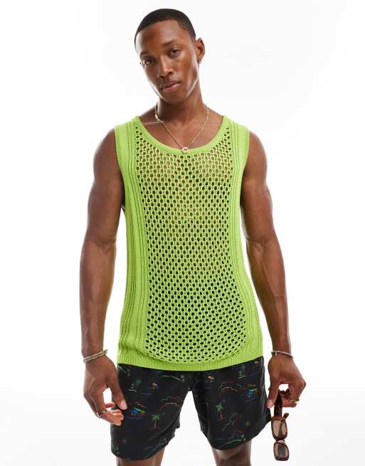 ASOS DESIGN - Halflange zwemshort met Hawaiiaanse print in zwart