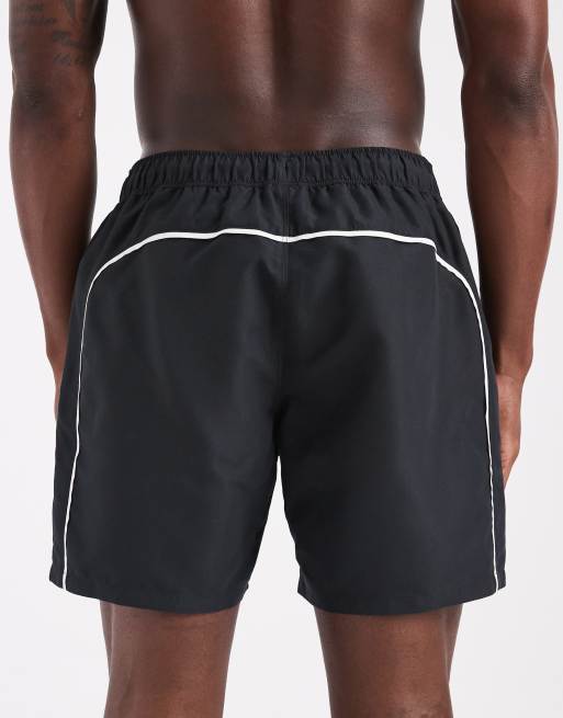 ASOS DESIGN - Halflange zwemshorts met contrasterende witte bies in zwart, 4 van 5