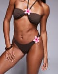 [ASOS DESIGN] ASOS DESIGN Hallie ibiza high leg bikini bottoms with hibiscus resin trim-Multi 10 Multi