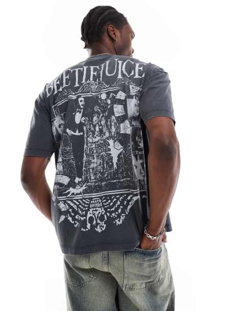 ASOS DESIGN – Halloween – Bleksvart t-shirt i oversize och unisex-modell med Beetlejuice-tryck - view 1