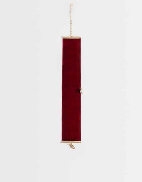 ASOS DESIGN Halloween choker necklace in burgundy velvet with faux-pearl pendant - view 1
