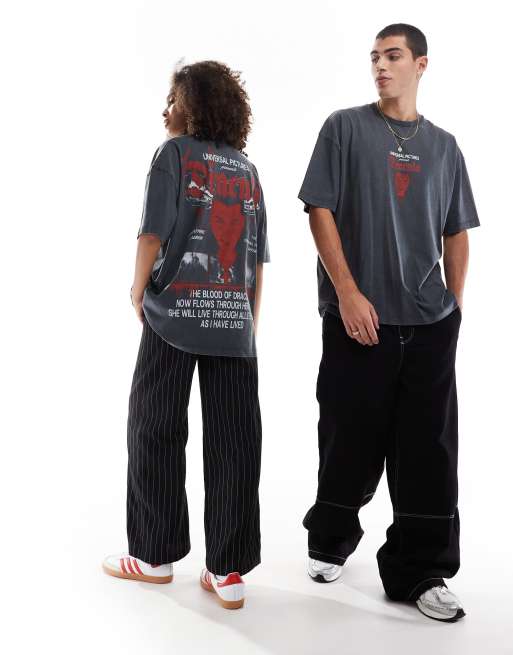 ASOS DESIGN - Halloween - Oversized uniseks T-shirt met Dracula-prints in zwart met wassing, 4 van 4