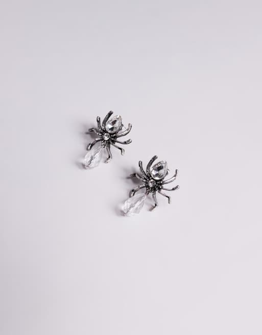 ASOS DESIGN – Halloween – Silverfärgade stiftörhängen med strassprydd spindeldesign, 2 av 3