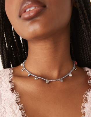 ASOS DESIGN – Halsband med pärlor och berlocker - view 1