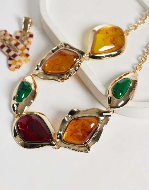 ASOS DESIGN halsband med röda, bärnstensfärgade och gröna stenar med smält effekt i guldfärg, 2 av 4