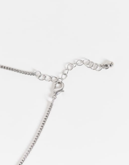 ASOS DESIGN - Halskæde i metal med bamsevedhæng i 90'er-stil, 3 af 4
