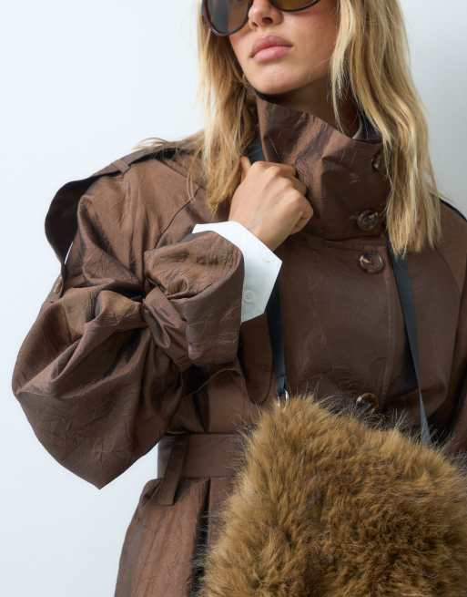 ASOS DESIGN halsvärmare i fuskpäls, 4 av 4