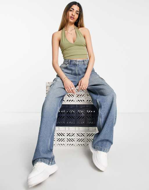 ASOS DESIGN halter neck crop top in khaki, 3 of 4
