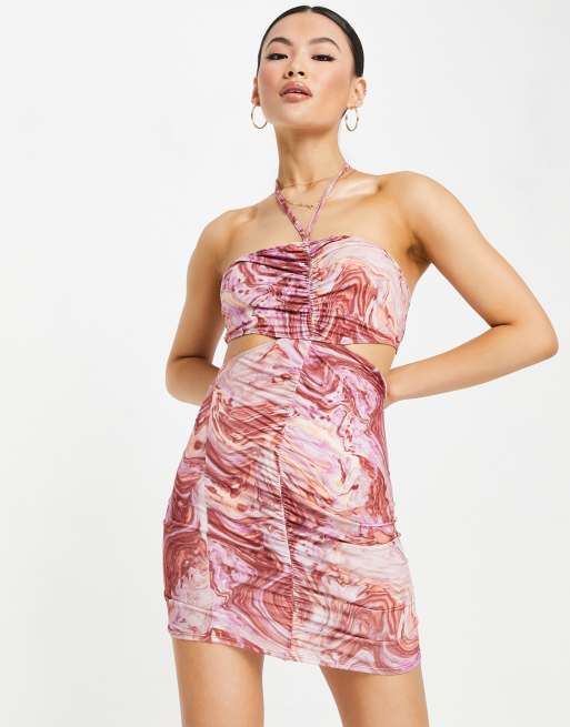 ASOS DESIGN - Halterjurk met uitsnijding en ruches in marmerprint 