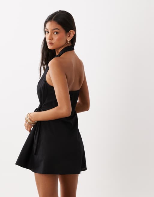 ASOS DESIGN halterneck slå om-minikjole i sort, 4 af 4