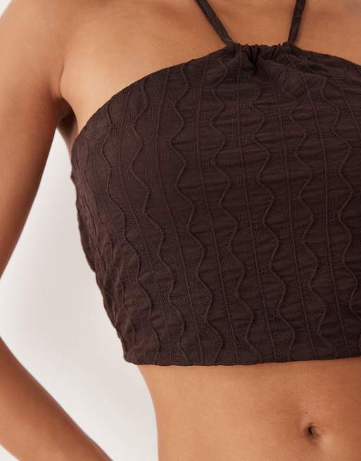 ASOS DESIGN - Haltertop met textuur en rimpeleffect in chocoladebruin, deel van co-ord set, 4 van 4