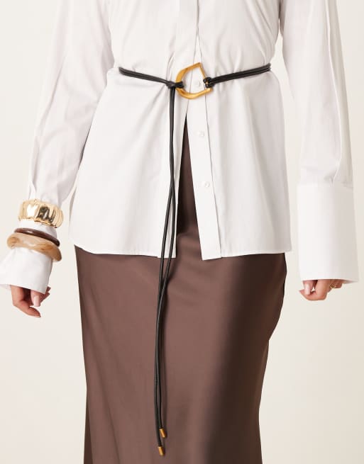 ASOS DESIGN - Halvmåneformet sort talje- og hoftebælte med guldspænde, 3 af 3