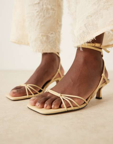 ASOS DESIGN – Hammock – Jasnożółte sandały z paseczkami, na kaczuszce - view 1