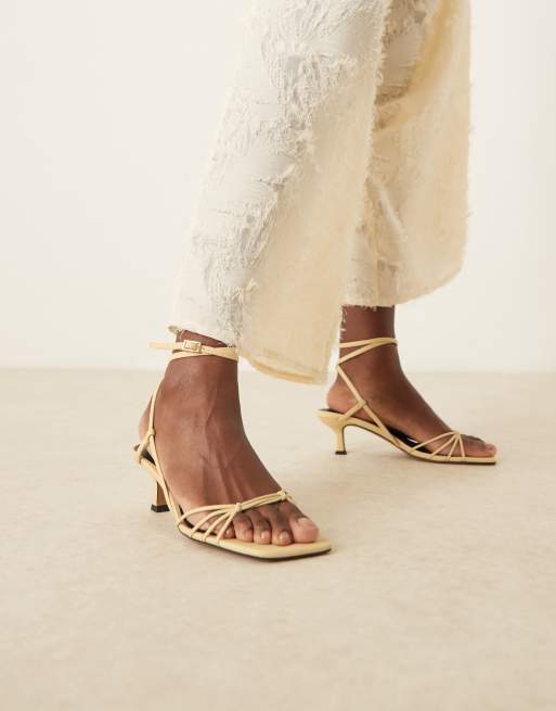 ASOS DESIGN – Hammock – Jasnożółte sandały z paseczkami, na kaczuszce, 2 z 4