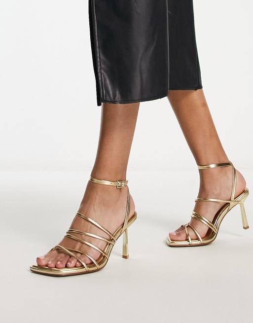 ASOS DESIGN - Hamper - Guldfarvede sandaler med stropper og mellemhøj hæl, 4 af 4