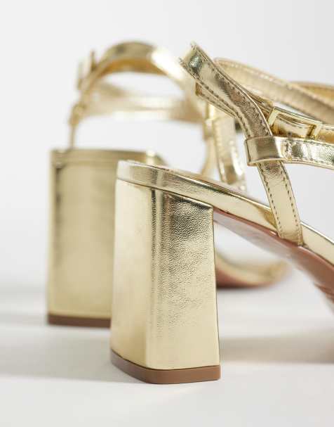 Chloé ribbon sandals & see はじ by skirt 