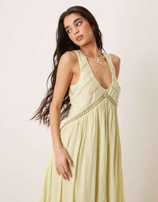 ASOS DESIGN handkerchief hem maxi sundress with scoop neck in washed lime , 3 of 4