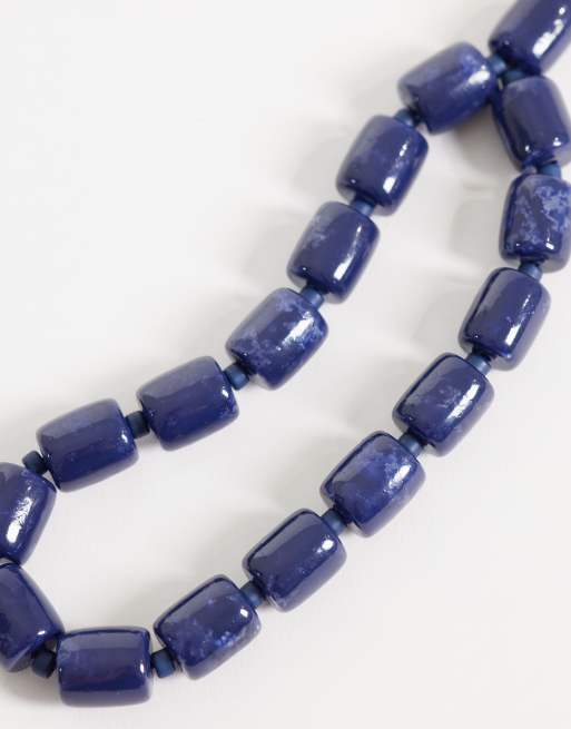 ASOS DESIGN – Handyanhänger mit Kunststeinen in Blau, 2 von 3