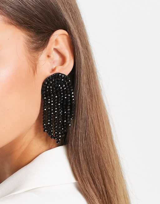 ASOS DESIGN – Hängeohrringe mit perlenbesetztem Quastendesign in Schwarz