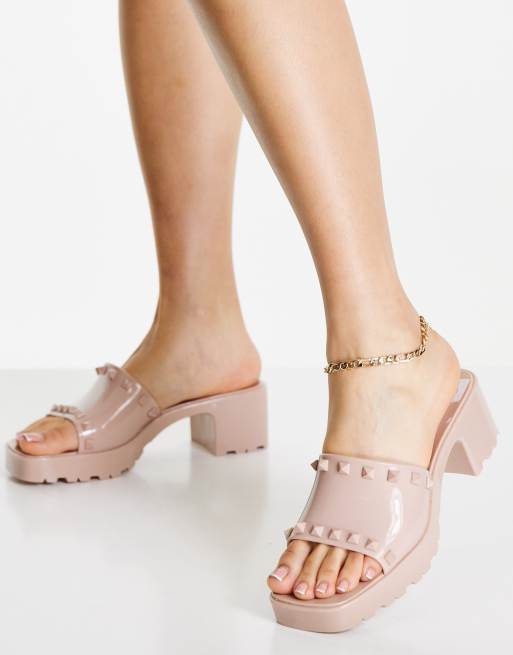 ASOS DESIGN Hani Mules talon en plastique souple clout Beige