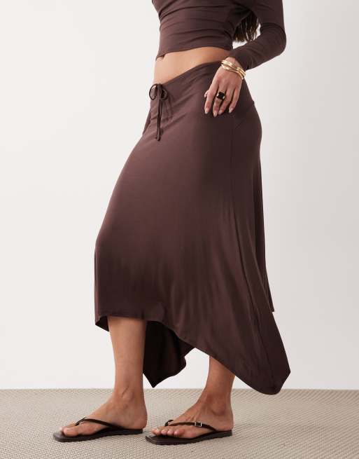ASOS DESIGN hankey hem midi skirt in chocolate (part of a set), 2 of 5